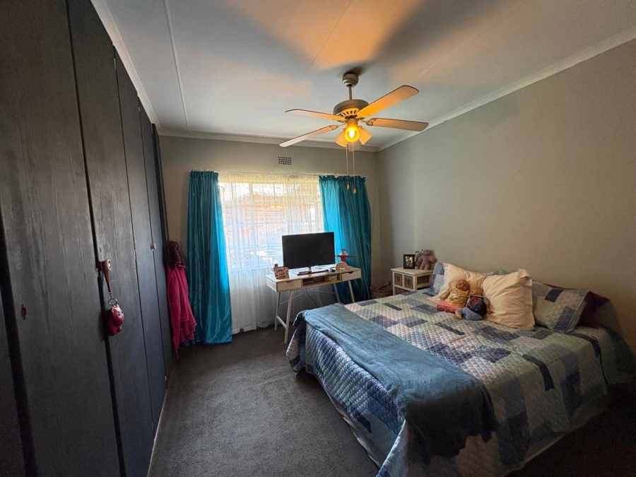 3 Bedroom Property for Sale in Vaalpark Free State